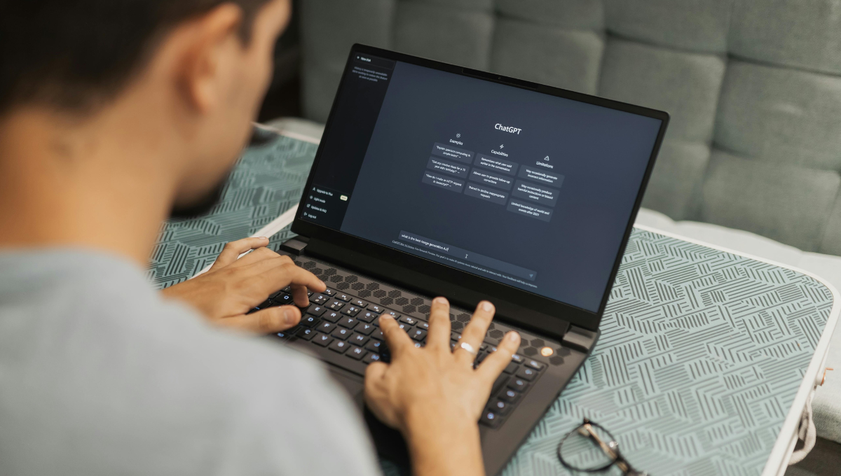 Best AI tools for article writing